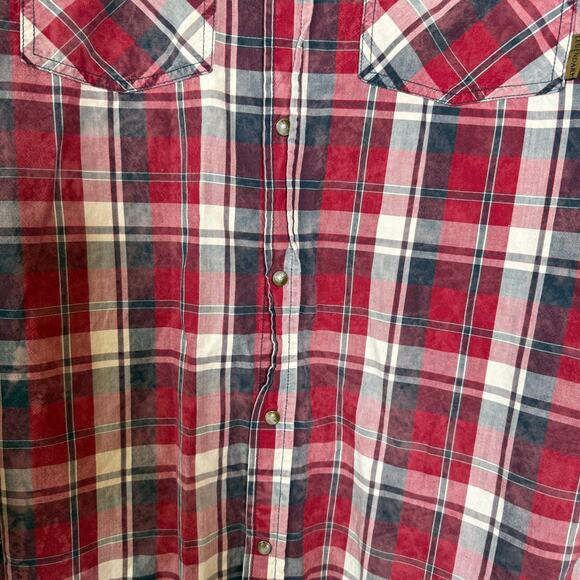 Legendary Whitetails Men's Western Camp Snap Red Plaid Distressed Shirt Size L - Picture 6 of 8